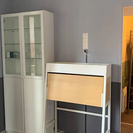 A Avec Acces Direct A La Et Parking Privatif - Fr-1-465-132 Cabourg