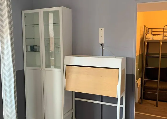 A Avec Acces Direct A La Et Parking Privatif - Fr-1-465-132 Cabourg