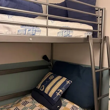 Apartment A Avec Acces Direct A La Et Parking Privatif - Fr-1-465-132