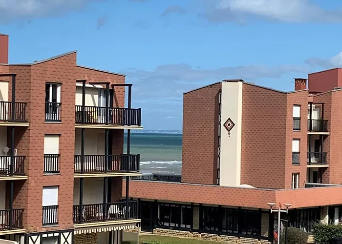 Apartment A Avec Acces Direct A La Et Parking Privatif - Fr-1-465-132