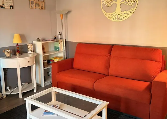 Apartment A Avec Acces Direct A La Et Parking Privatif - Fr-1-465-132 Cabourg