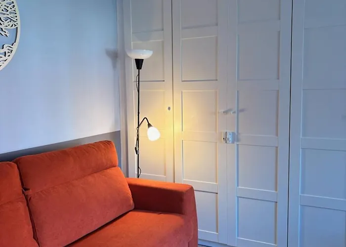 Apartment A Avec Acces Direct A La Et Parking Privatif - Fr-1-465-132